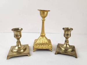 lot 107 image: Set of 3 Vintage Candlestick Holders