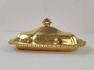 lot 113 image: Vintage Covered Butter Dish Gold-Colored Domed Lid with Scalloped Rim
