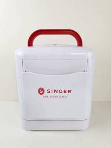 lot 117 image: Singer Sew Essentials Sewing Kit Case with Thread and Notions
