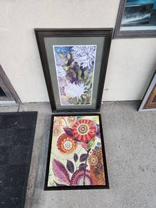 lot 131 image: Framed Floral Wall Art Lot of 2 Pictures