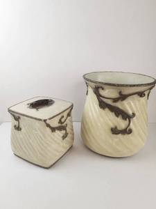 lot 202 image: Allegro Hand-Painted Cream Tissue Box Cover and Wastebasket Set 2 Piece