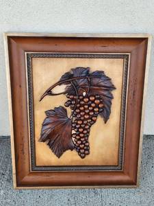 lot 214 image: Framed Grape Cluster and Leaf Relief Wall Art Solid Wood 20x24
