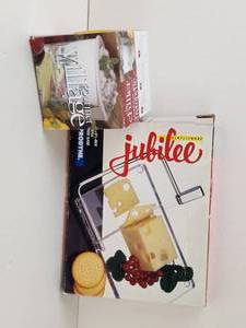 lot 221 image: Prodyne Jubilee Acrylic Cheese Slicer 5-12 x 8-34 in with Village Gourmet Dip Chiller