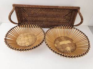 lot 233 image: Lot of 3 Woven Baskets Rectangular Tray with Handles and 2 Round Baskets