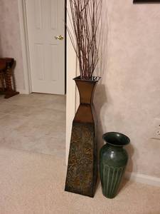 lot 1001 image: Lightweight metal vases, taller is 26in, not including twig arrangement
