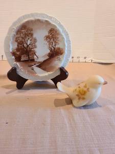 lot 1014 image: Vintage Fenton hand-painted satin glass bird Chocolate Roses and decorative ceramic plate signed Ben Watson with wooden easel