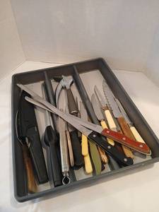 lot 1108 image: Assorted Kitchen Knives and Utensils Lot in  Drawer Organizer Tray