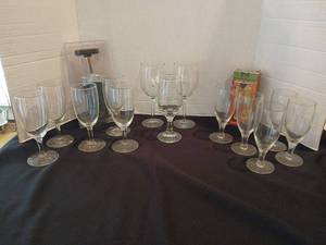 lot 1114 image: Lot of Stemmed Drinking Glasses with 2 Wine Corkscrews, One Boxed Glockenkorkenzieher