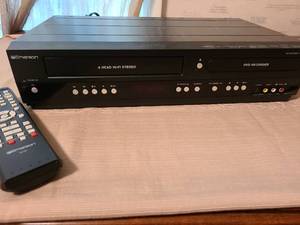 lot 1231 image: Emerson DVD Recorder VCR Combo 4 Head Hi-Fi Stereo with Remote NC183