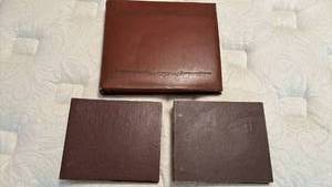 lot 1320 image: Phonograph Records in Storage Albums incl. RCA Victor Decca Mercury