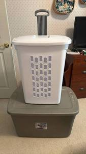 lot 1331 image: White Laundry Hamper with wheels and Sterilite Gray Bin 30 Gallon