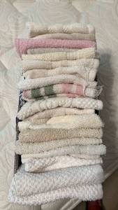 lot 1335 image: Wash Clothes