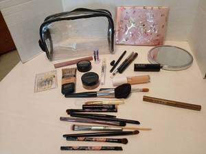 lot 1417 image: Mixed Brand Makeup Lot with e.l.f., bareMinerals, Laura Geller, Mary Kay, Benefit