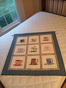 lot 1426 image: Tea Cup Applique Quilt Wall Hanging 9 Cup Blocks 34.5x34.5