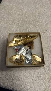 lot 1937 image: Sequin Figure Brooch Gold and Silver Wide-Brim Hat Motif