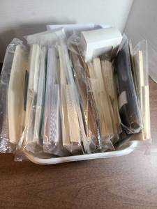 lot 3121 image: Blank note cards and envelopes in tub.