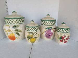 lot 3235 image: Raymond Waites Cornucopia 4 Piece Lidded Canister Set