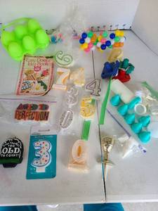 lot 3311 image: Candles and cookiecake decorating items