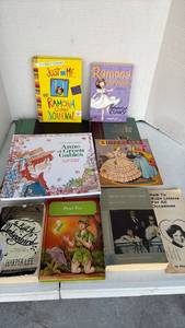 lot 3332 image: Books. Some classics.