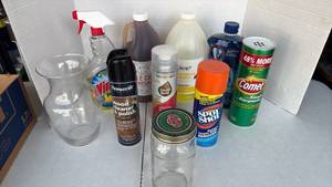 lot 3335 image: Cleaning products and more