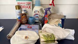 lot 3428 image: Cleaning products and more