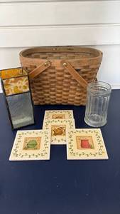 lot 3435 image: Cute basket, coasters and more