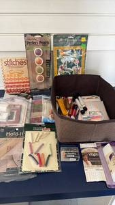 lot 3508 image: Crafting supplies