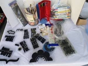 lot 3520 image: Assorted Craft Lot , Markers, Paint Brushes, Colored Pencils,  Templates,