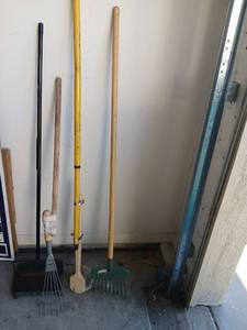 lot 3551 image: Fuller Workhorse Commercial Carpet Sweeper with Rake and Yard Tool Lot