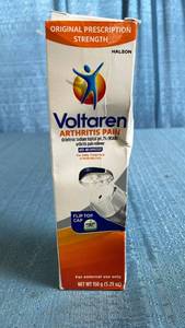 lot 3054 image: Voltaren Arthritis Pain Topical Gel 1% Diclofenac Sodium 150 g 5.29 oz