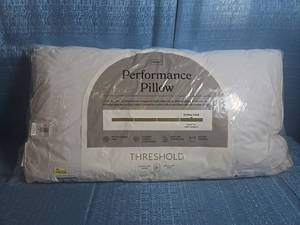 Threshold King Performance Pillow Extra Firm Hypoallergenic