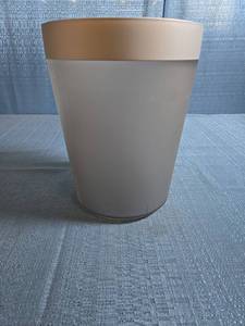 lot 8041 image: Room Essentials Gray Wastebasket T1833
