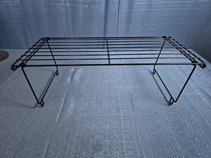 lot 8044 image: Brightroom Wire Shoe Rack 23 in L x 10� in W x 7� in H