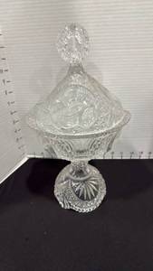 lot 1031 image: Lead Crystal Compote Candy pedestal dish with lid