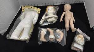 lot 1080 image: Doll parts