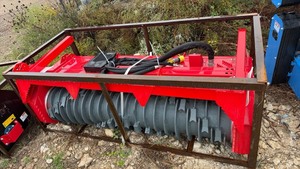 lot 9032 image: Unused Raytree Skid-Steer Drum Mulcher Attachment RMBD72