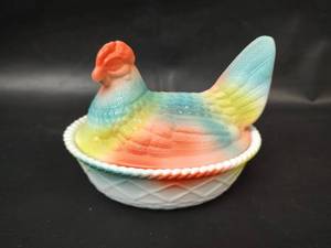 lot 6 image: Vintage Hen on Nest Covered Dish with Basket Weave Base (see makers mark)