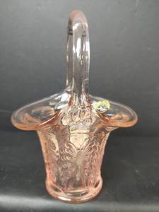 lot 42 image: Vintage Fenton Pink Basket With Handle and Butterfly Pattern