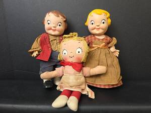 lot 128 image: 2 Campbells Character Dolls and Campbells Cloth Doll