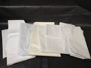 lot 217 image: White Tissue Paper