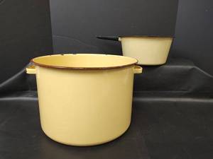 lot 285 image: Antique Yellow Enamel Cookware