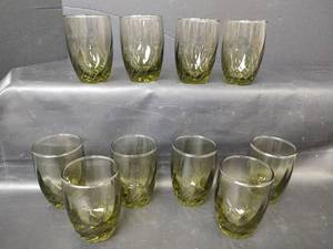 lot 315 image: Green Swirl Glass Juice Glasses