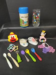lot 331 image: Holly Hobbie Thermos, Daisy Glass and Baby Toys