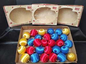 lot 337 image: Vintage, 3 - Shiny Brite Boxes and Satin Wrapped Christmas Balls