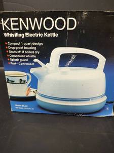 lot 380 image: NIB Kenwood Whistling Electric Kettle