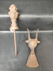 lot 383 image: Rustic Garden Hose Guide and Boot Jack