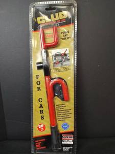 lot 389 image: The Club Anti-Theft Steering Wheel Lock for Cars