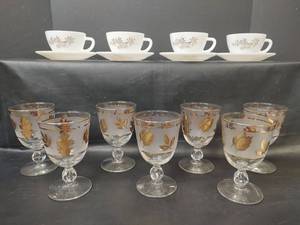 lot 441 image: Vintage Libby Golden Foliage Water Gibbets and VTG Milk Federal Glass Tea Cups and Saucers
