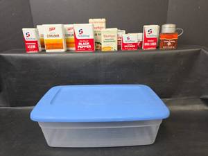 lot 448 image: Vintage Spice Containers in Small Storage Container
