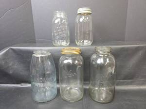 lot 464 image: Ball, Kerr, and Masons Canning Jars- 2 (1qt jars) and 3 (2qt jars)
